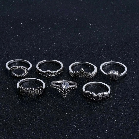 NWOT 7 Piece Boho Midi Rings - Picture 4 of 4